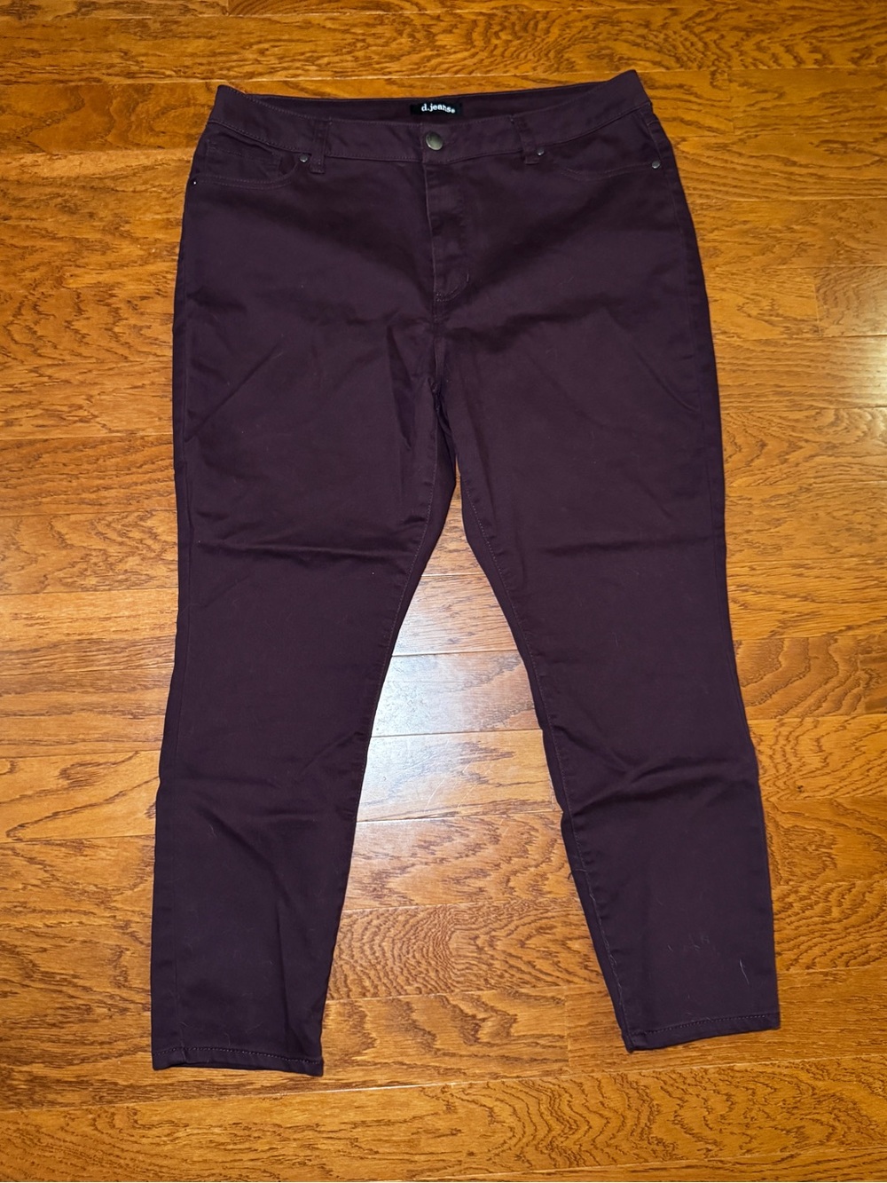 d. jeans | Women's Cropped Skinny Jeans — Plum Size 16